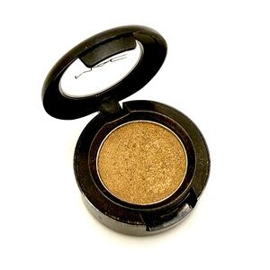 MAC Cosmetics Patina Eyeshadow